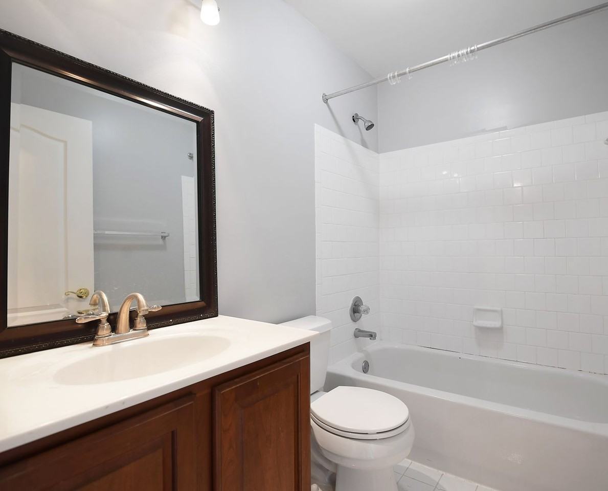 655 Kirkcaldy Way - Photo 6 of 21