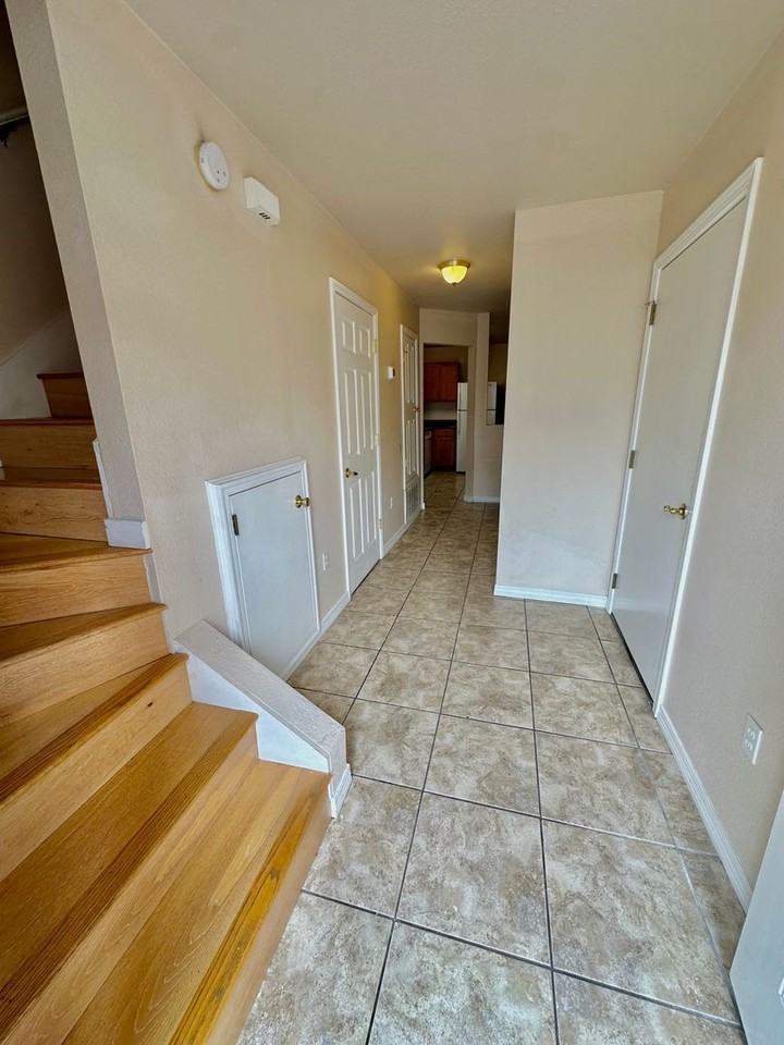 1105 Tiki Too Ave - Photo 2 of 41