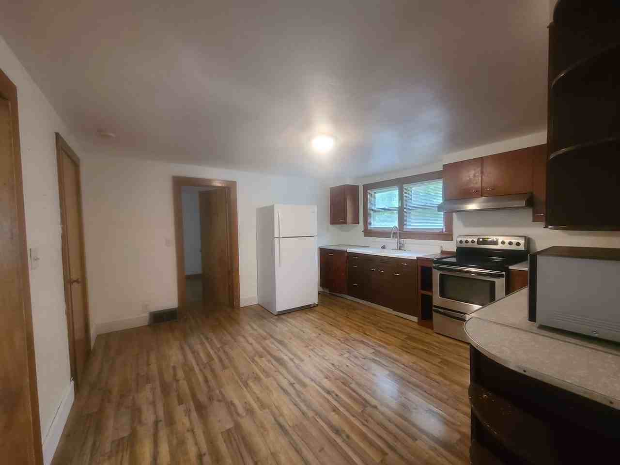 873 Opekiska Rd - Photo 3 of 15