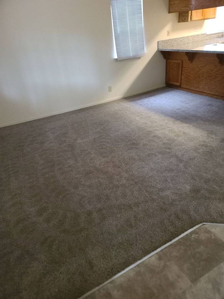 1306 Oakdale Street - Photo 3 of 17