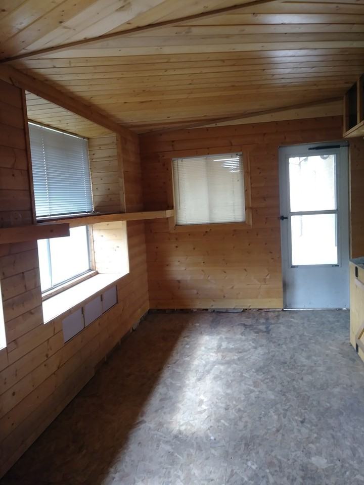 380 W 1050 N - Photo 6 of 9