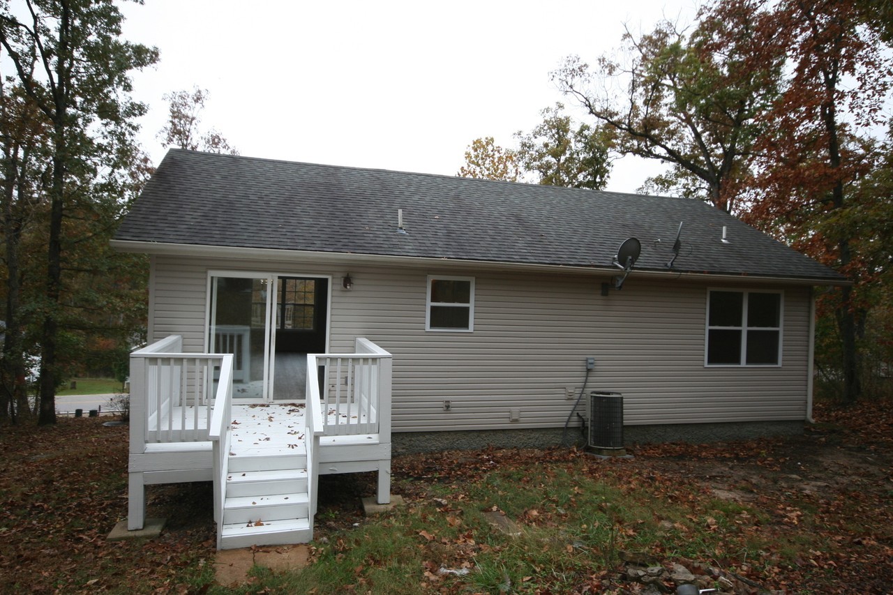 247 Evergreen Dr - Photo 2 of 29