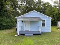 400 Walker Ave - Photo 1 of 1