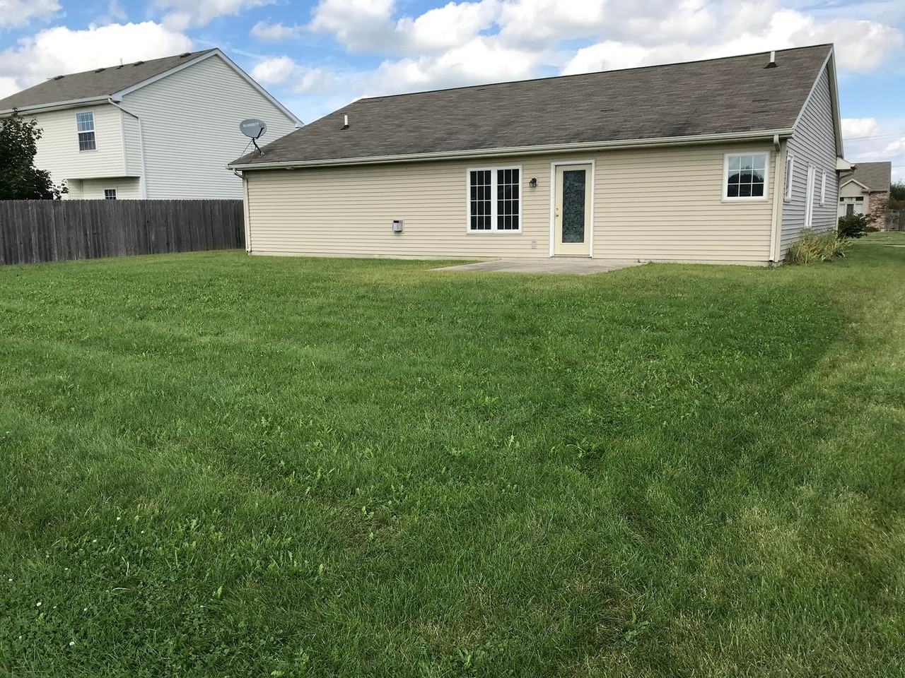 1573 Sunpointe Cv - Photo 4 of 20