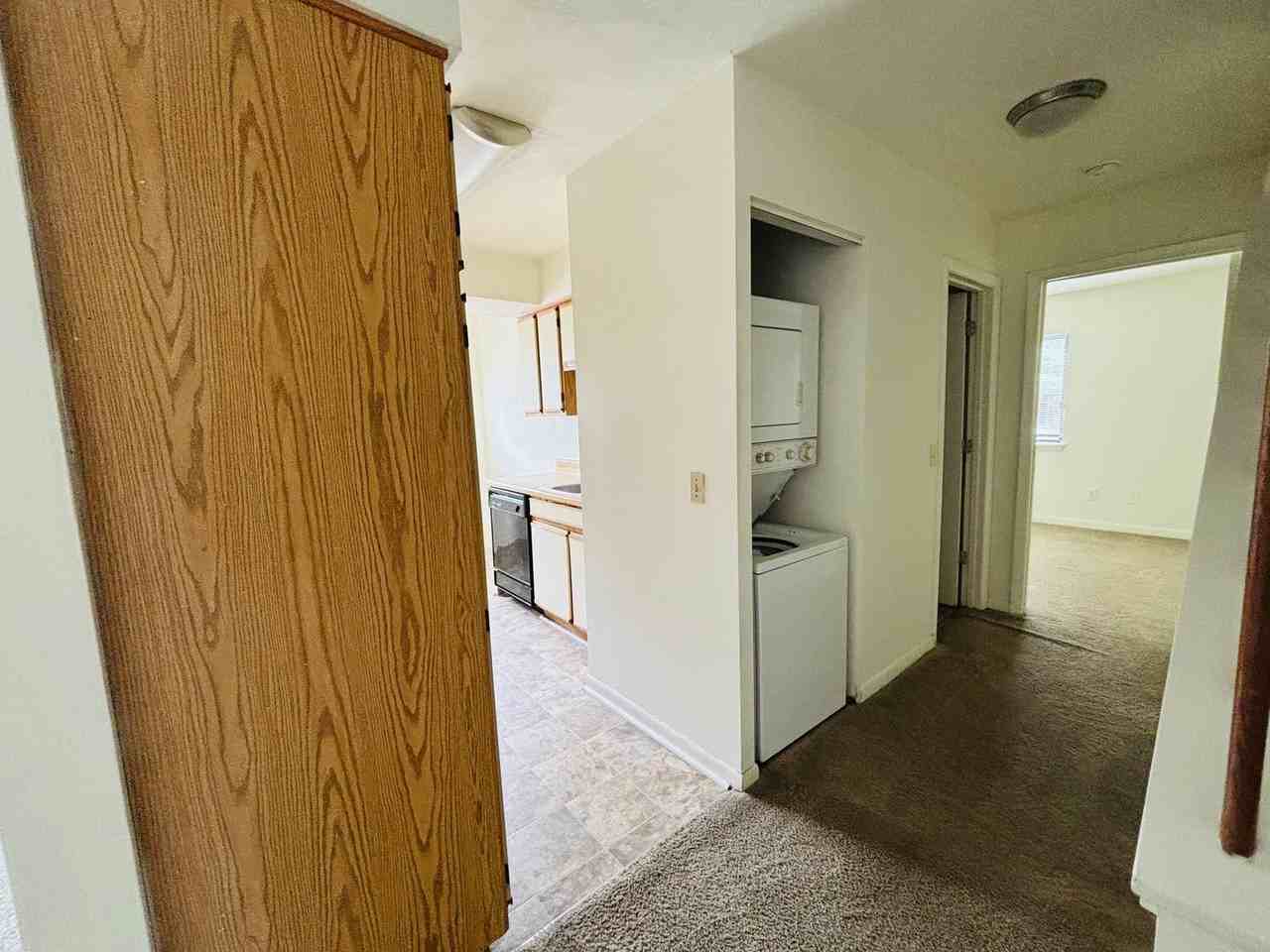 503 Sunridge Dr Apt A - Photo 7 of 25