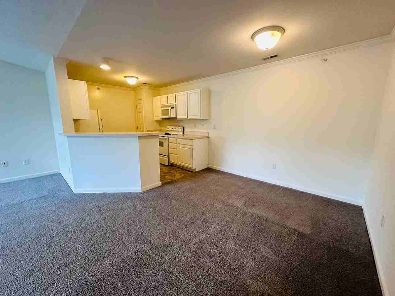 303 N Knollwood Dr #6301 - Photo 7 of 12