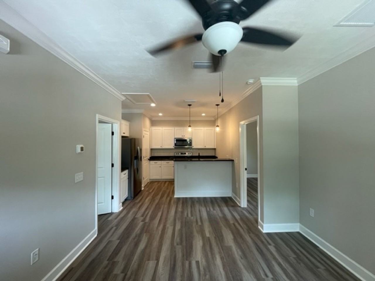 1514 Nw 6th Ave - Photo 4 of 21