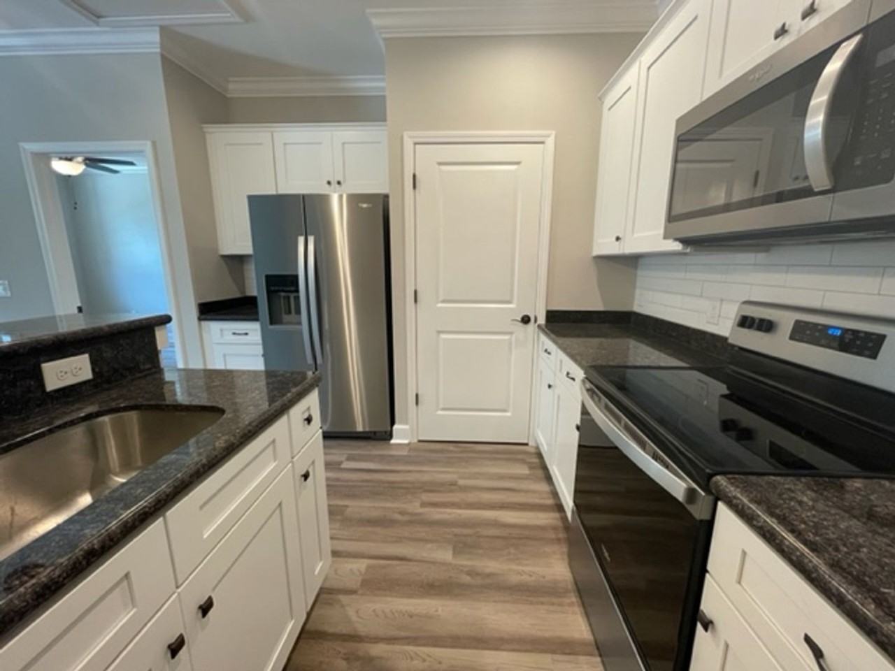 1514 Nw 6th Ave - Photo 7 of 21