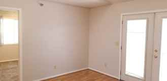 921 W 20th Street - Photo 1 of 1