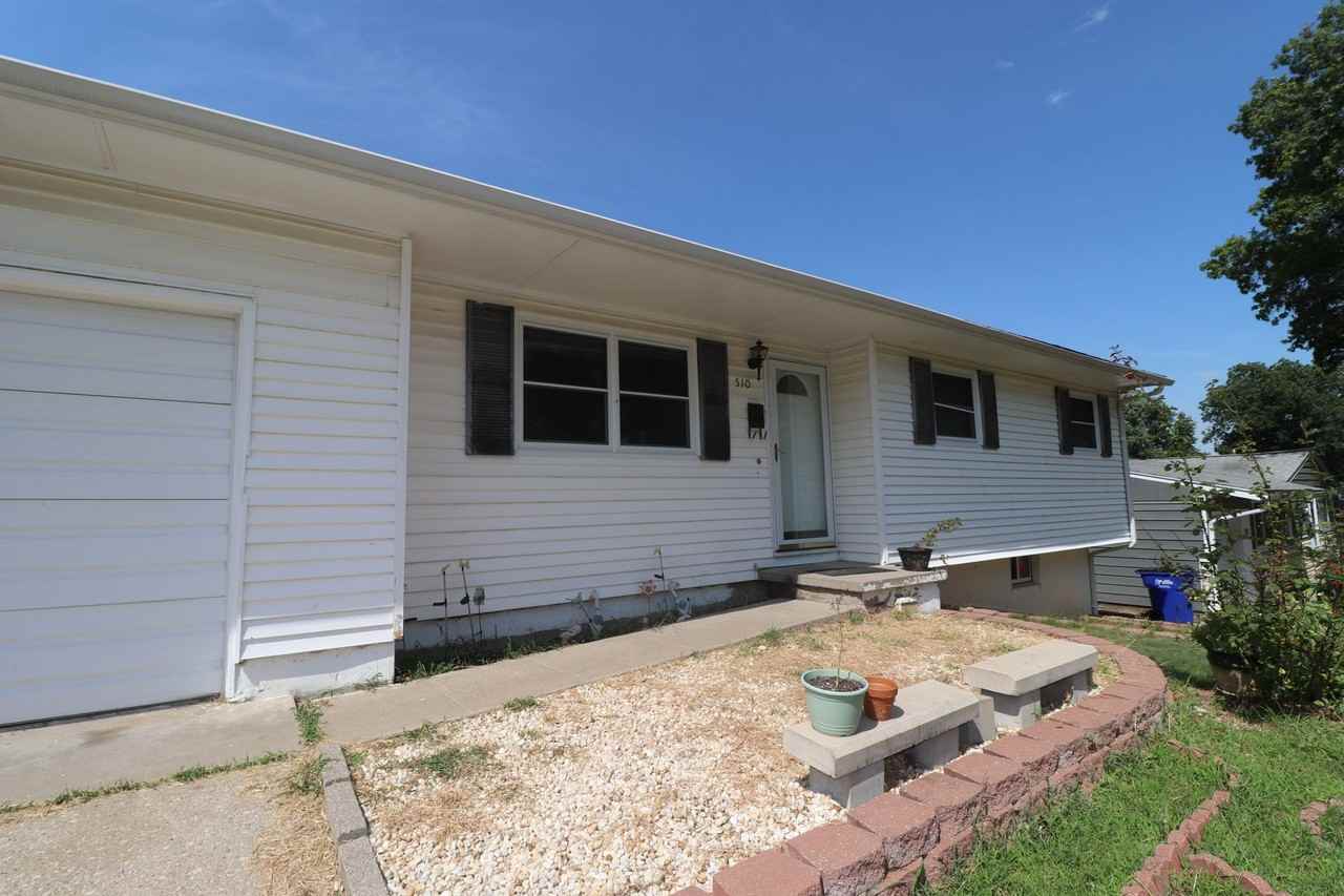 510 Maple St - Photo 2 of 40