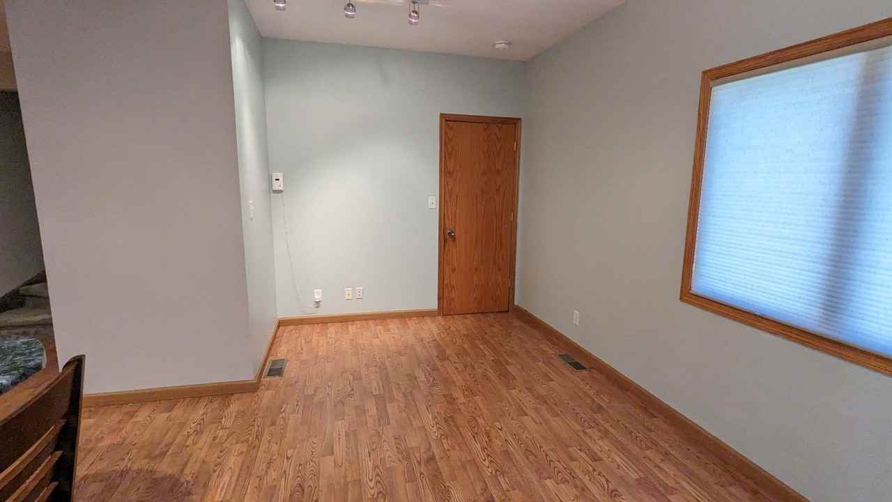 301 N Walnut St - Photo 3 of 22