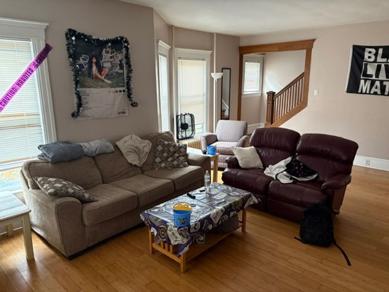 12 Pleasant St - Photo 3 of 9
