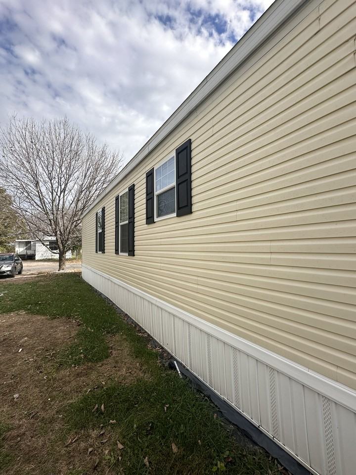 2123 Pacific Dr #126B - Photo 3 of 28