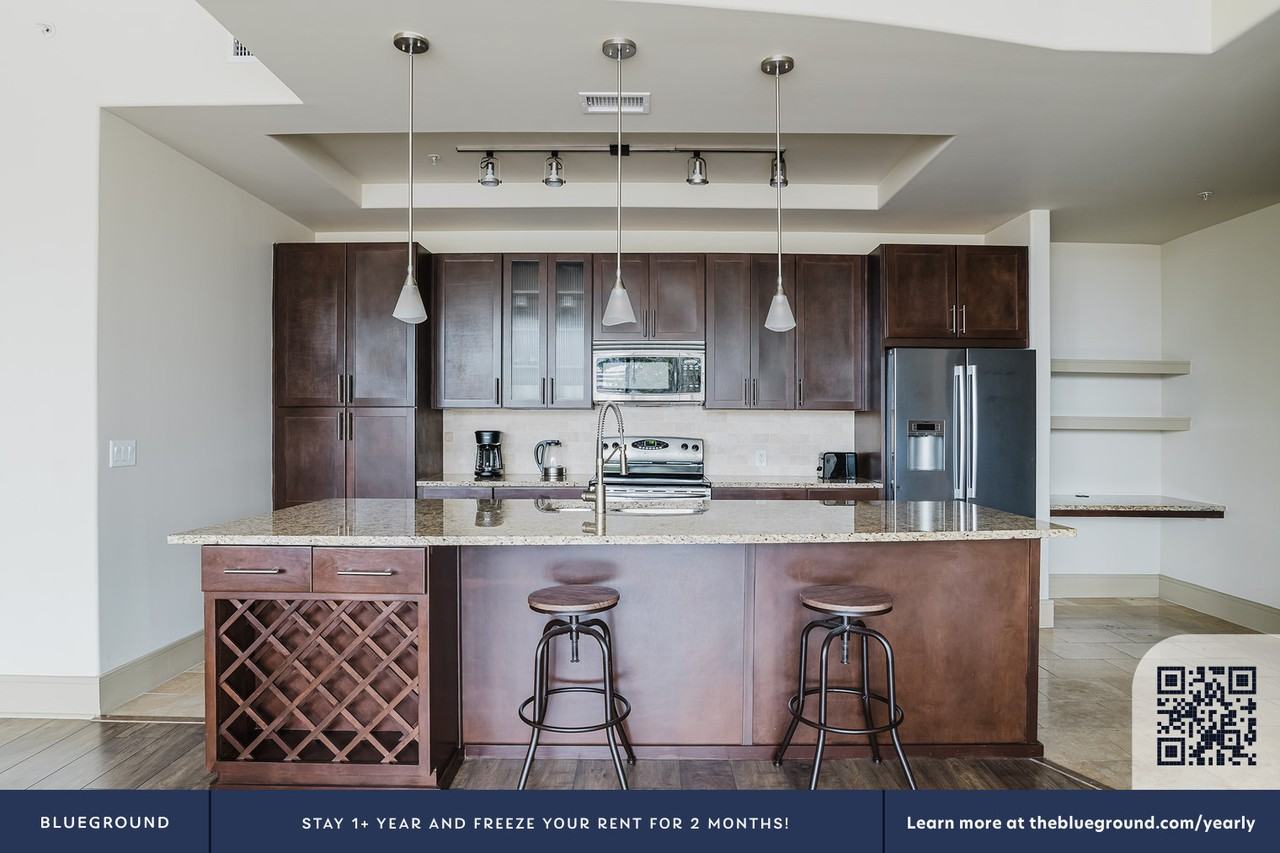 101 Colorado Street - Photo 7 of 37