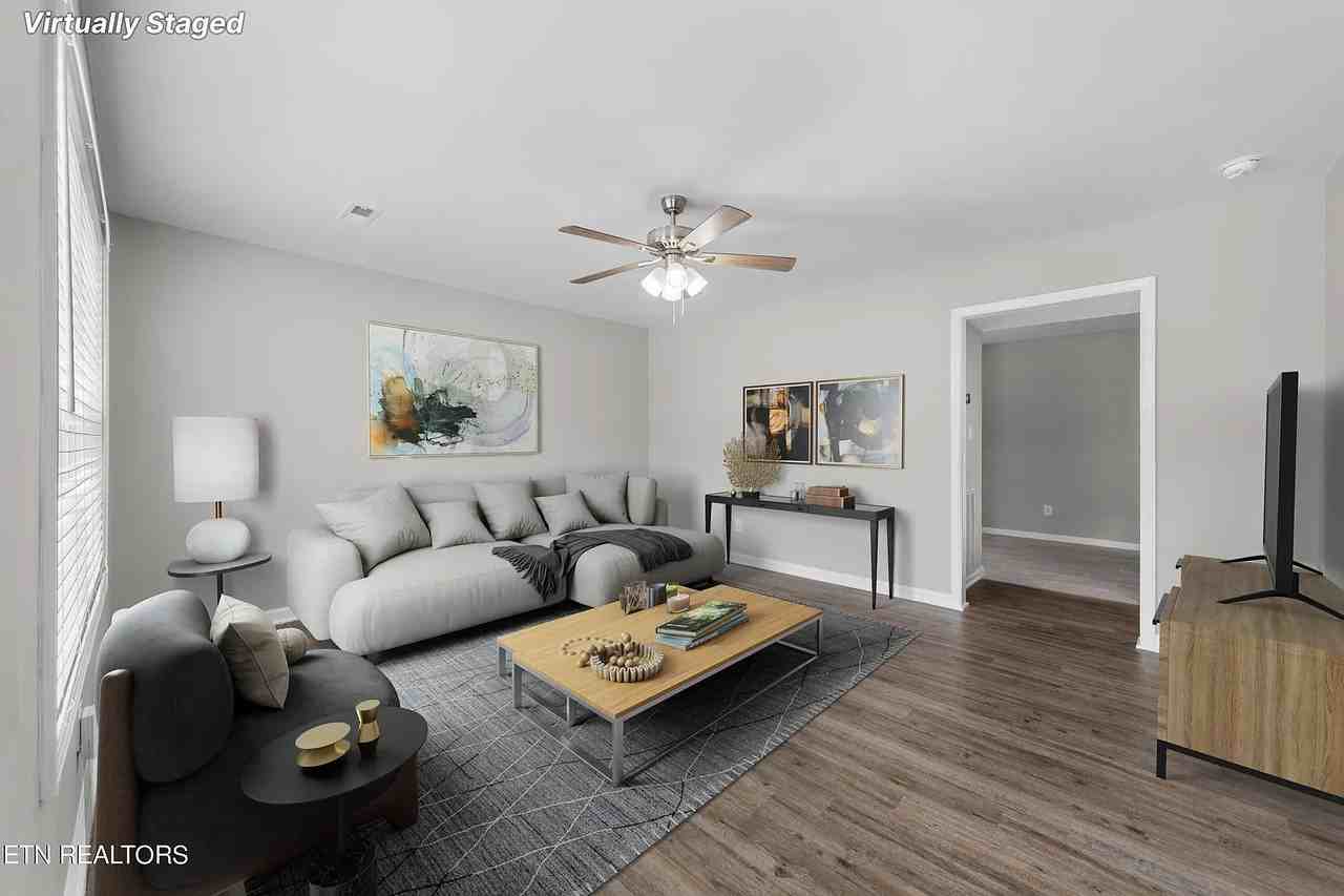 3213 Quiet Way - Photo 4 of 13