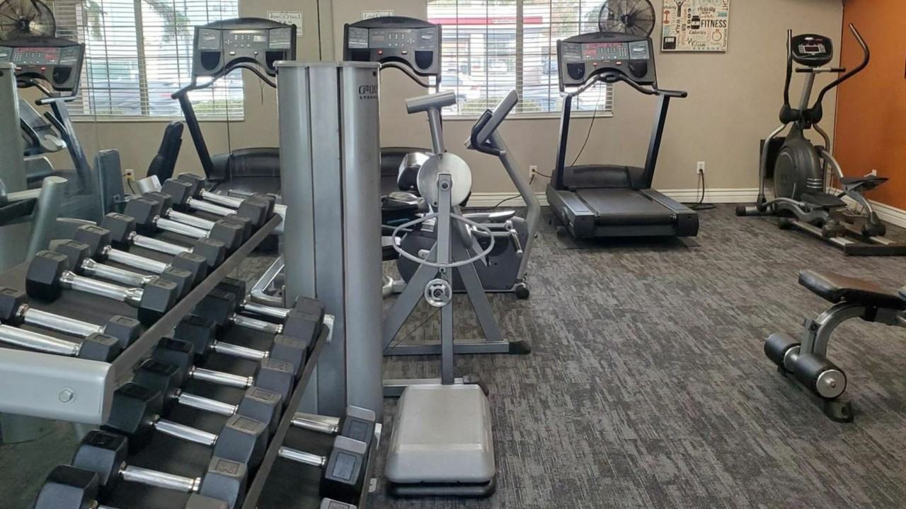 Lost Creek Apartments - Photo 7 of 24