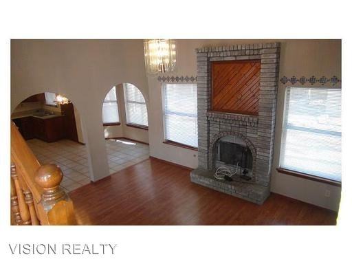 1708 Leroy Bonse Dr - Photo 3 of 14