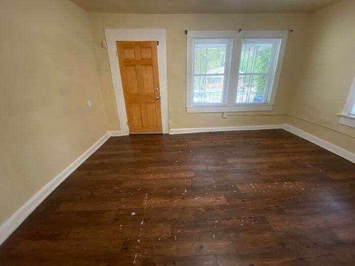 2600 Chestnut St #B - Photo 3 of 13