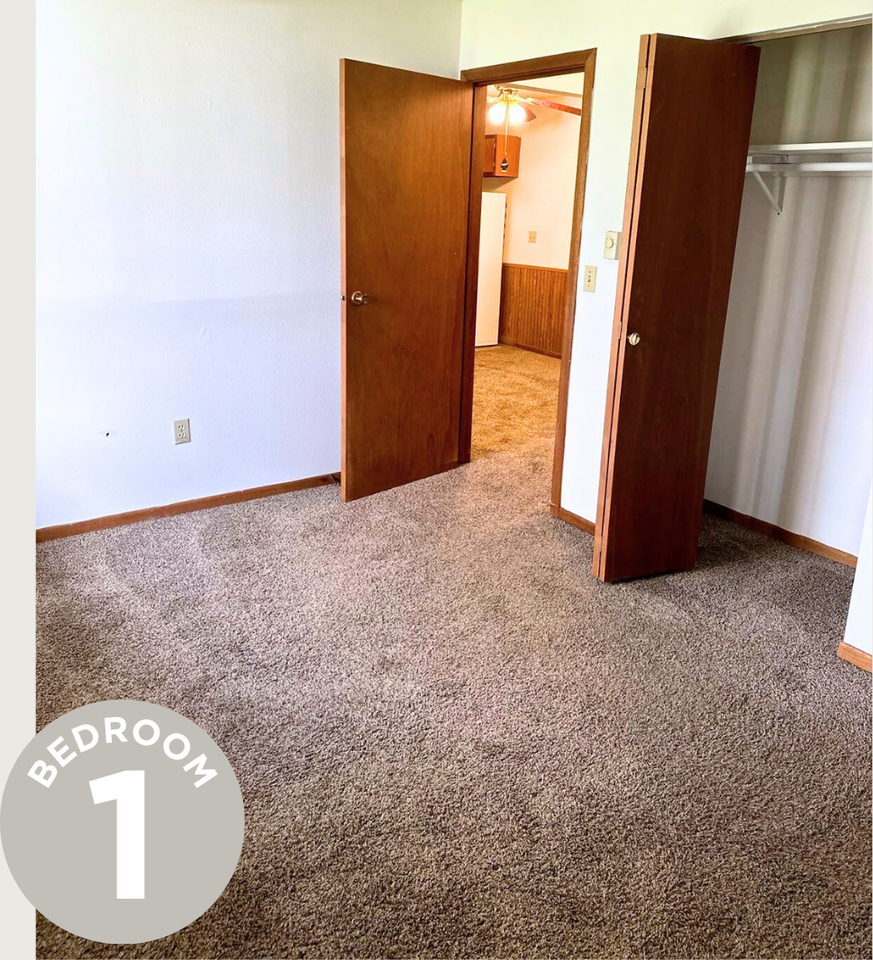 1604 10th St #2 - Photo 5 of 9