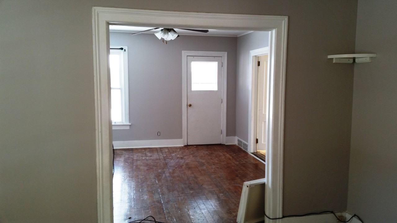 1 Barton Ave #2 - Photo 3 of 8