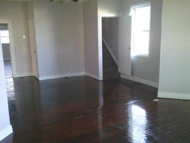 220 E Stephenson St #NA - Photo 2 of 8