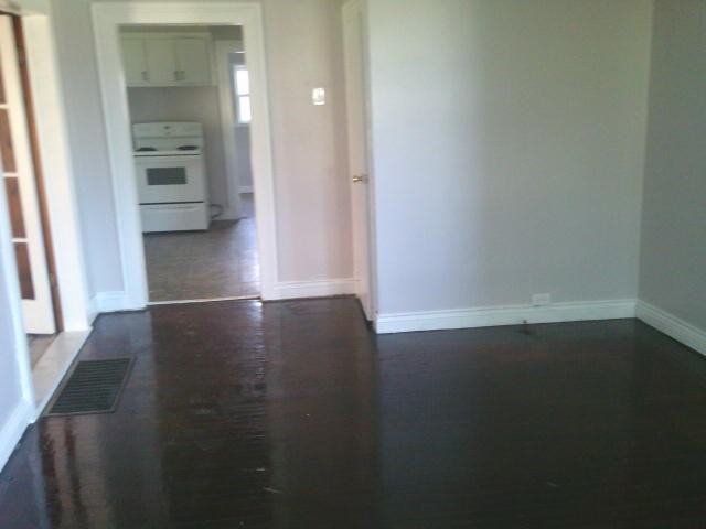 220 E Stephenson St #NA - Photo 3 of 8