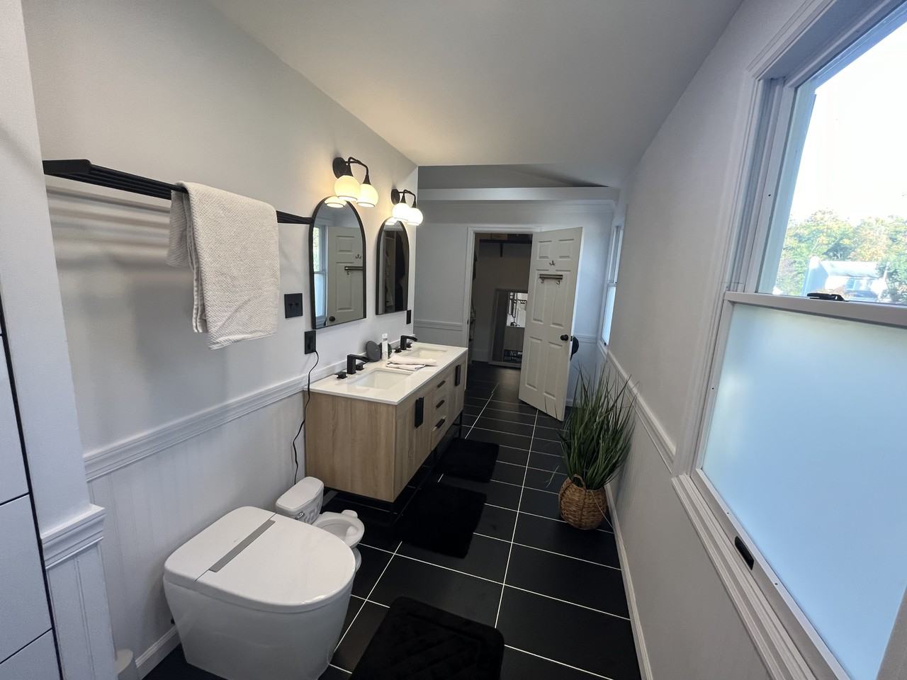 3823 Jocelyn Drive #NA - Photo 5 of 19