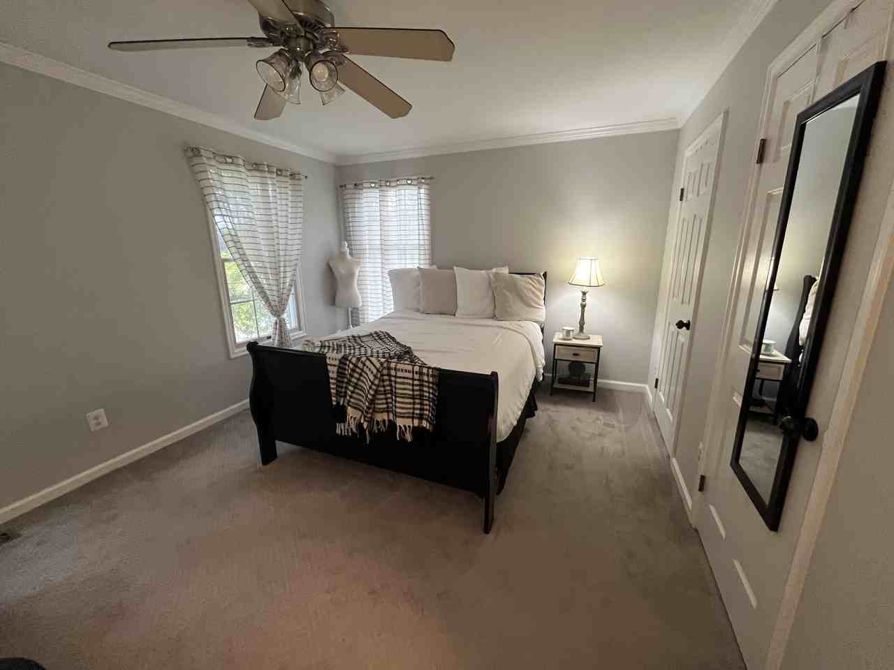 3823 Jocelyn Drive #NA - Photo 7 of 19