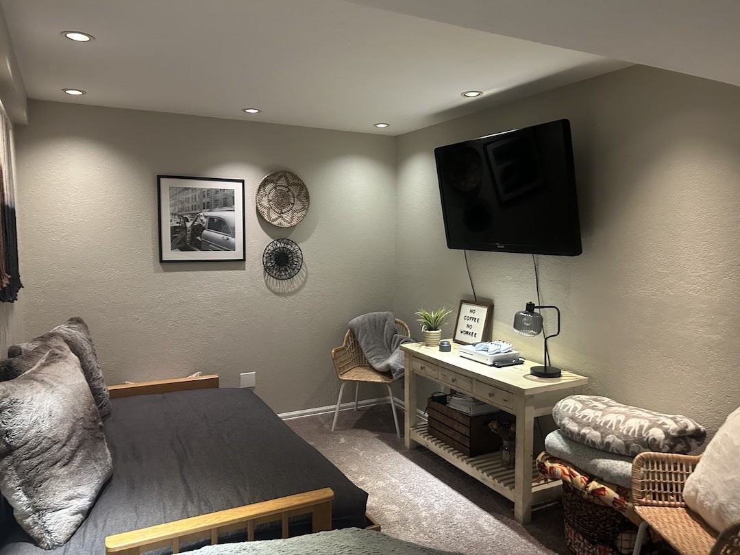 6443 Yank Ct #NA - Photo 3 of 18