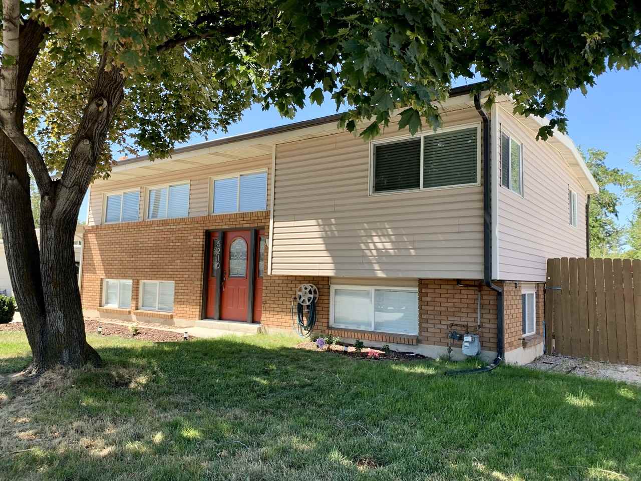 5210 South 900 East - Photo 2 of 18