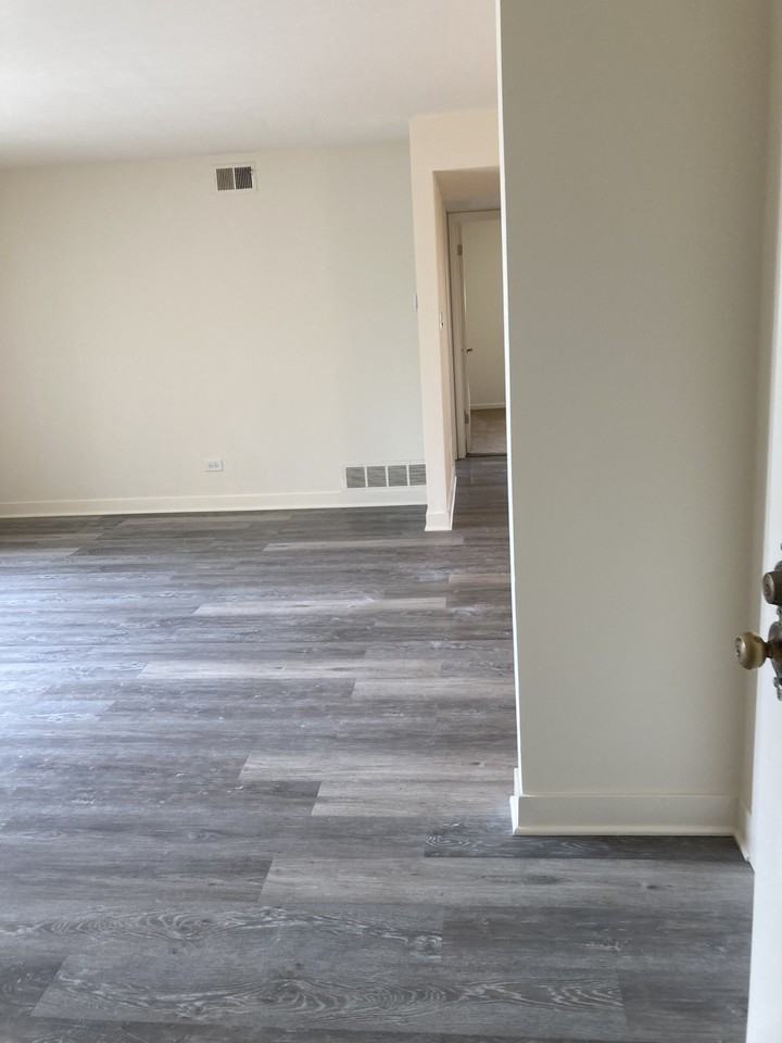 15139 Catalina Dr #1stFL - Photo 5 of 8