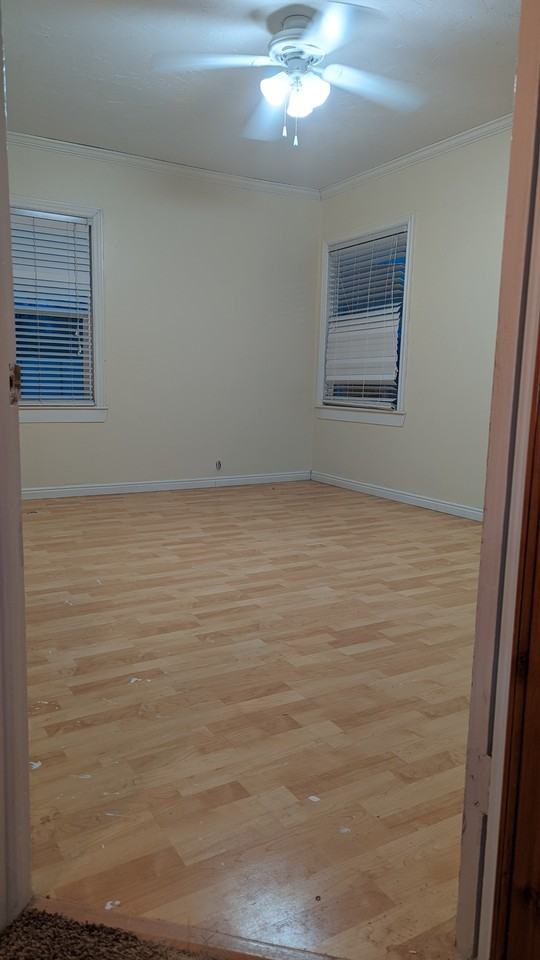 533 E 300 N #NA - Photo 3 of 14