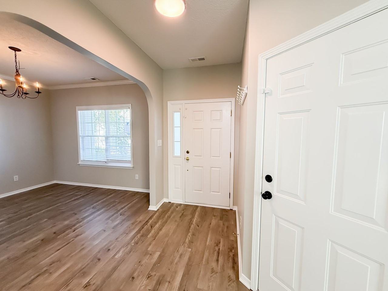 106 Judges Bench Ct - Photo 2 of 29