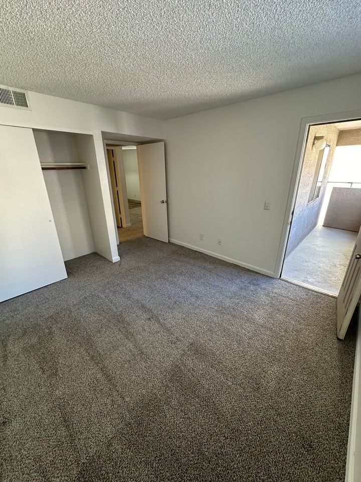 Nine90 - Photo 5 of 32