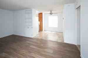 featured image of 2150 Thomas Ave