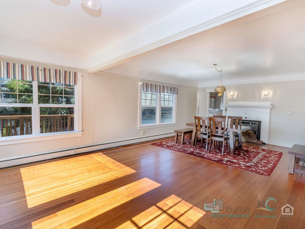 210 6th Ave - Photo 7 of 37