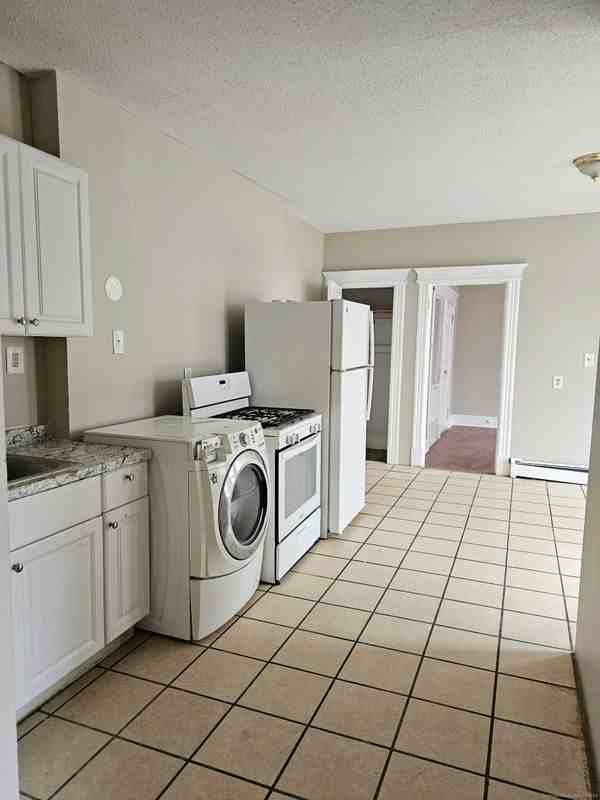 176 Standish St ##2w - Photo 2 of 18