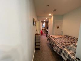 featured image of 1411 W Thompson St