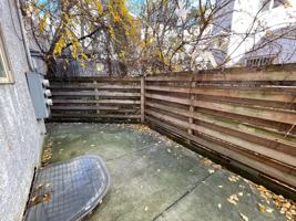 featured image of 1411 W Thompson St