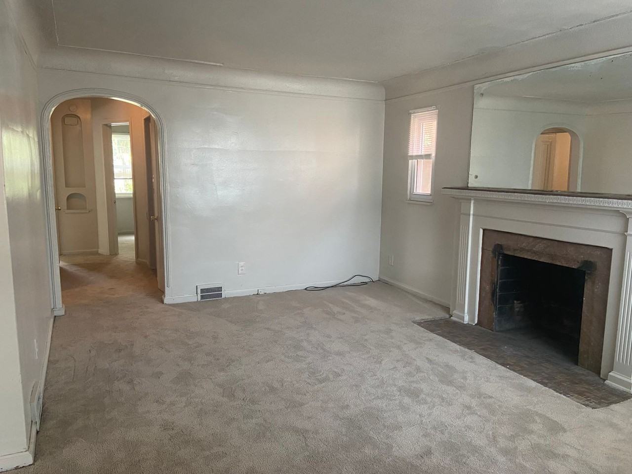 9409 Balfour Rd - Photo 2 of 11