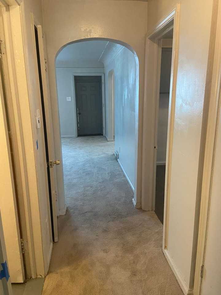 9409 Balfour Rd - Photo 4 of 11