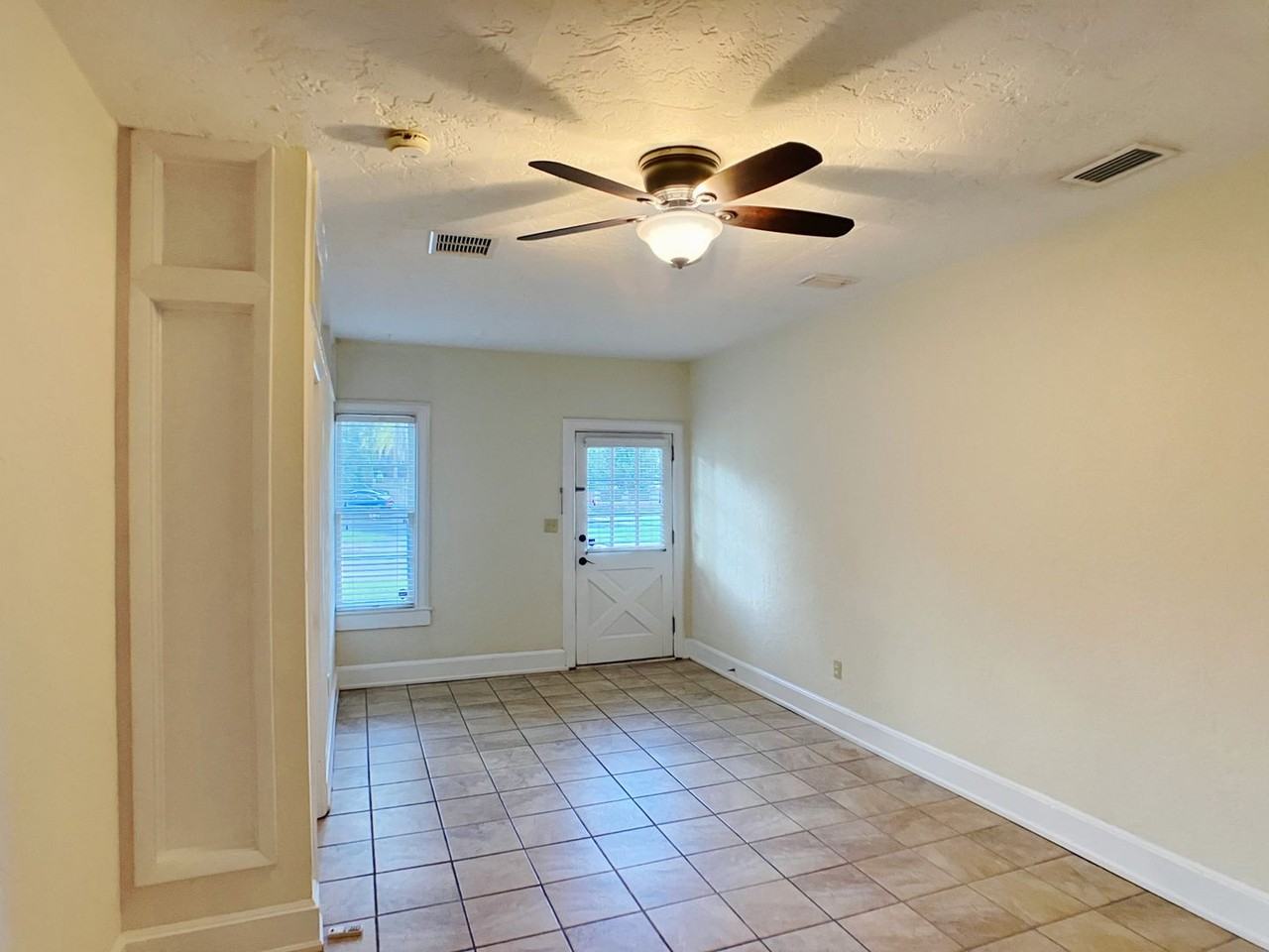 919 Sw 5th Ave - Photo 6 of 26