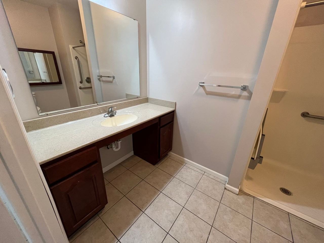 1126 Bertrand St #8 - Photo 6 of 12