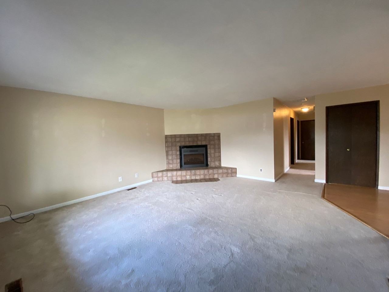 3347 Tori Ln - Photo 2 of 12