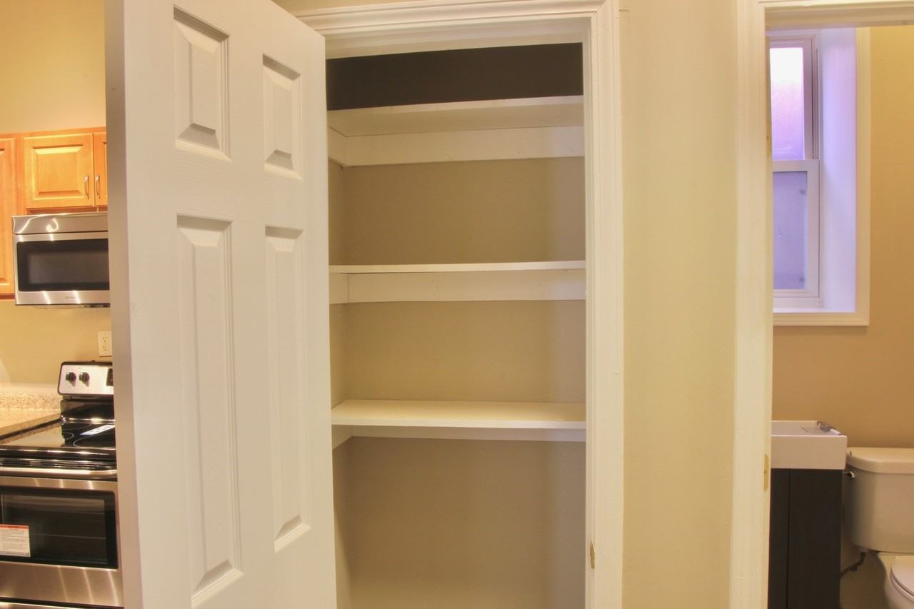 3239 Oregon Ave - Photo 7 of 13