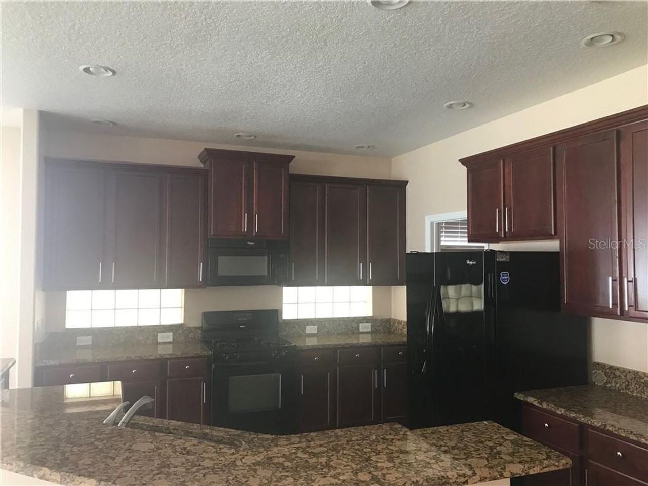 8838 Leeland Archer Blvd - Photo 4 of 23