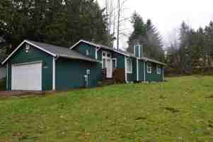 featured image of 11325 205th Ave E