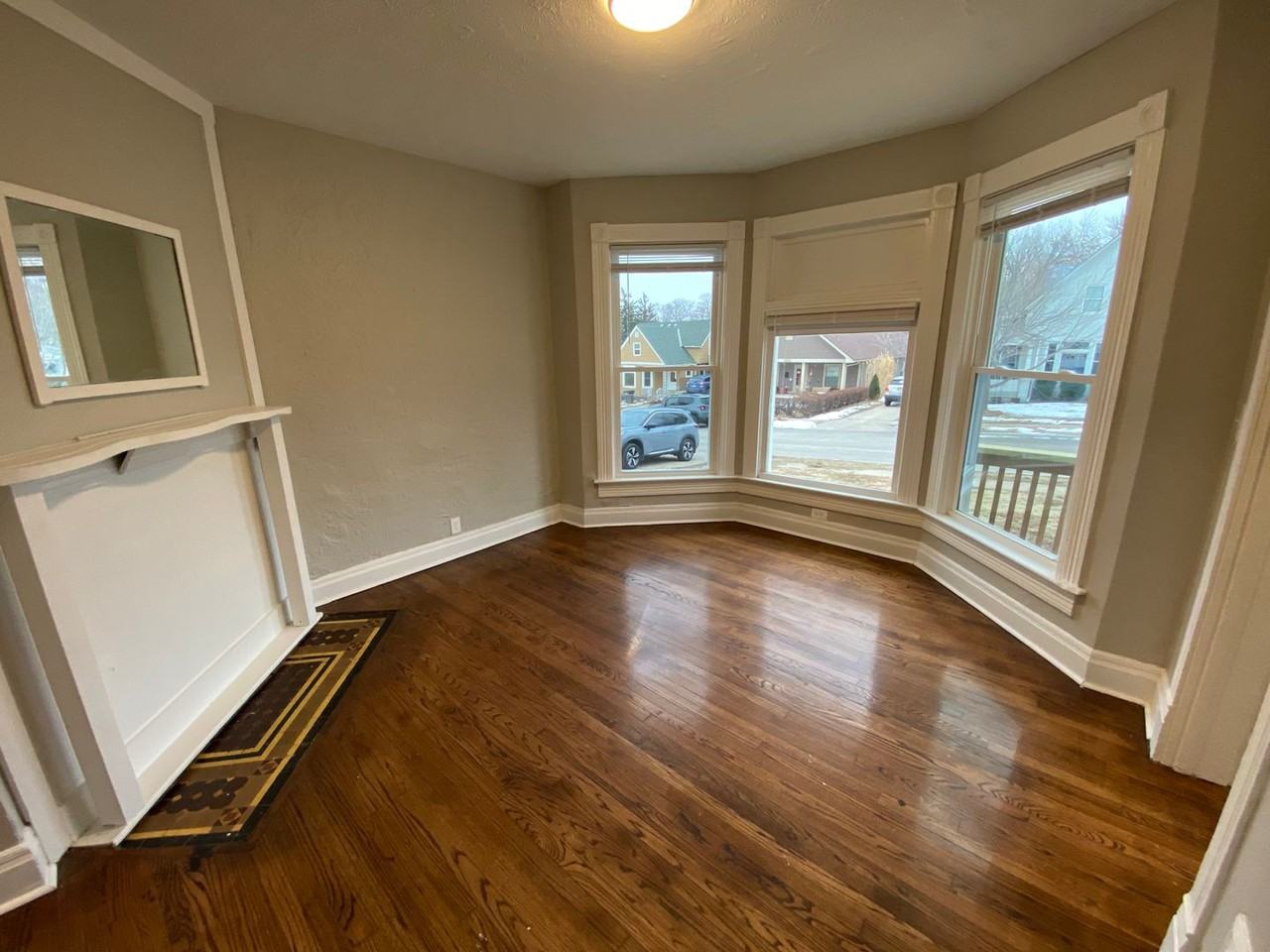 4240 Burdette St - Photo 2 of 20