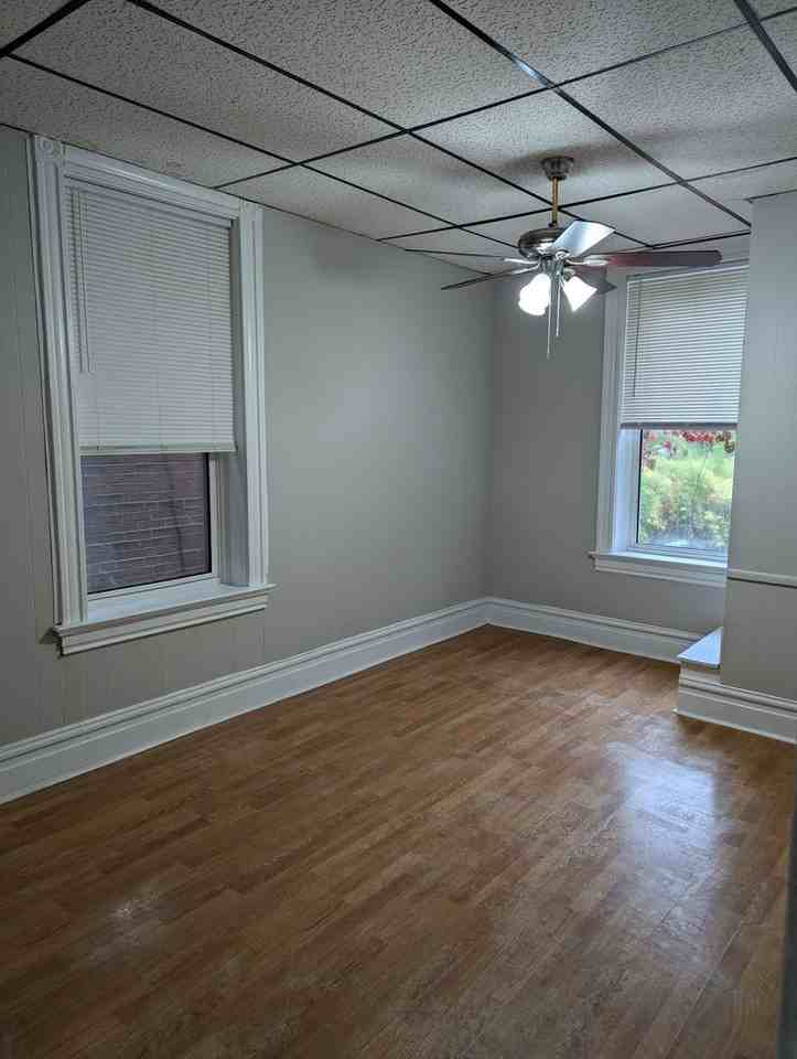 4420 Athlone Ave - Photo 3 of 21