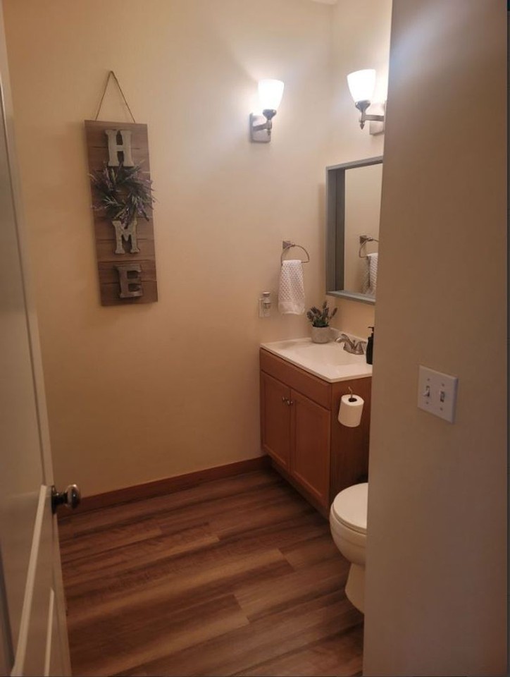 2738 Diamond St #E - Photo 6 of 21